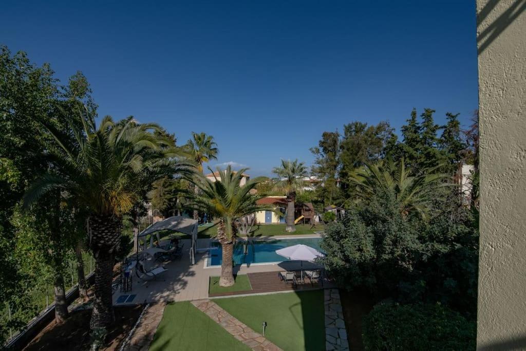 Villa Elmar Aegina Exteriör bild