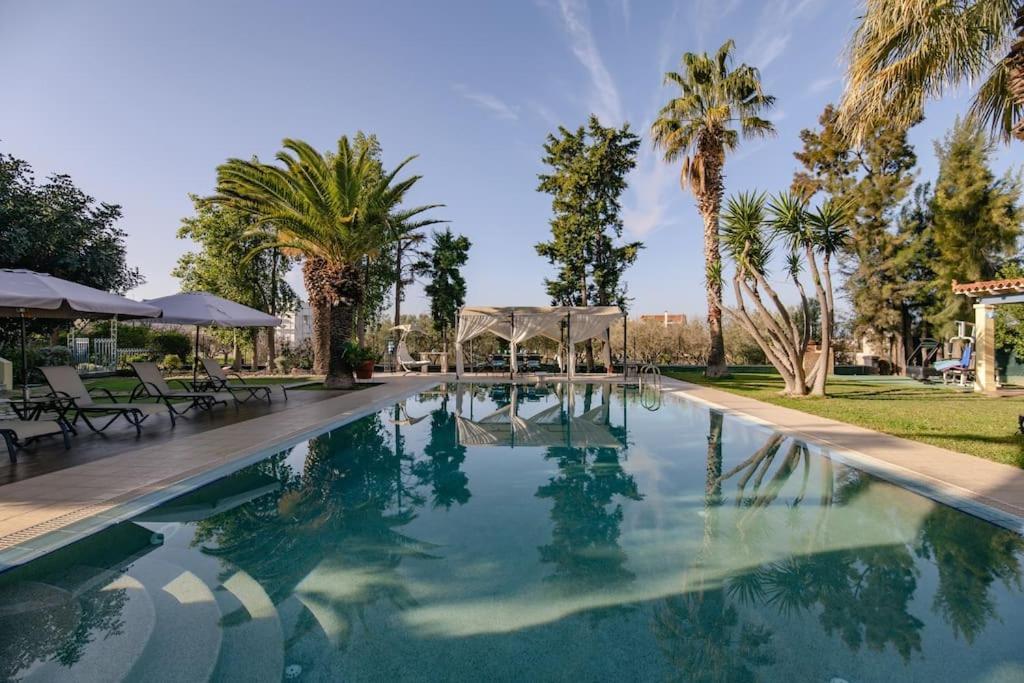 Villa Elmar Aegina Exteriör bild